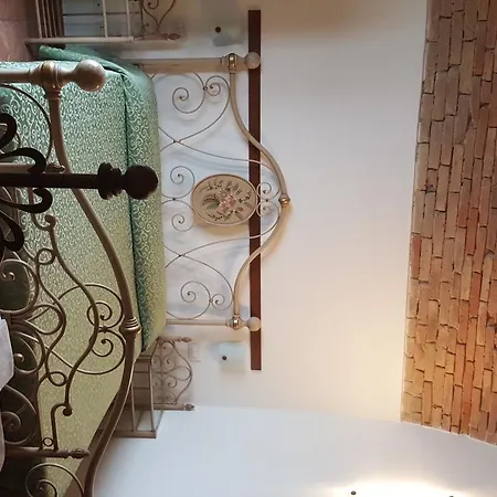 La Corte 3* برنالدا