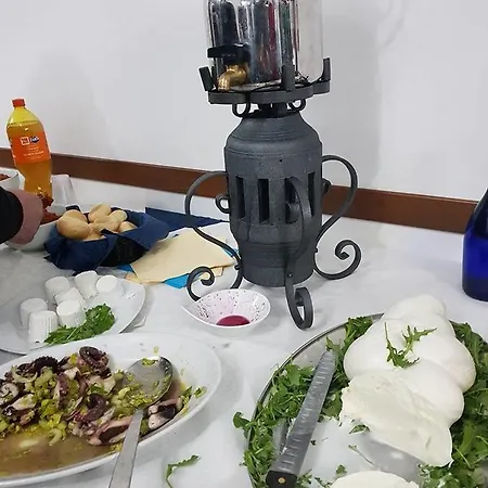 La Corte فندق