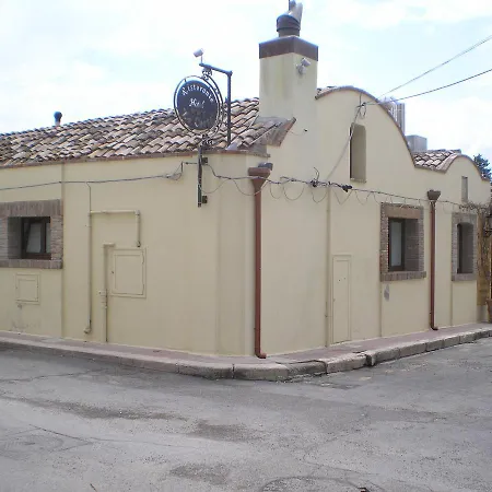La Corte 3*