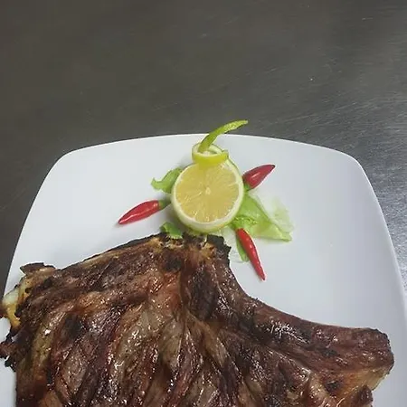 La Corte 3* برنالدا