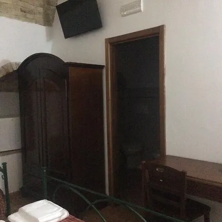 La Corte فندق
